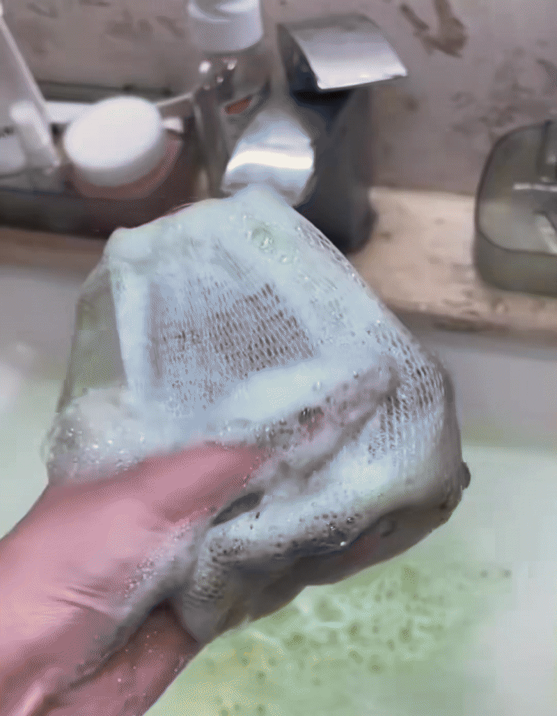 Revora™ – Scalp Therapy Shampoo Bar